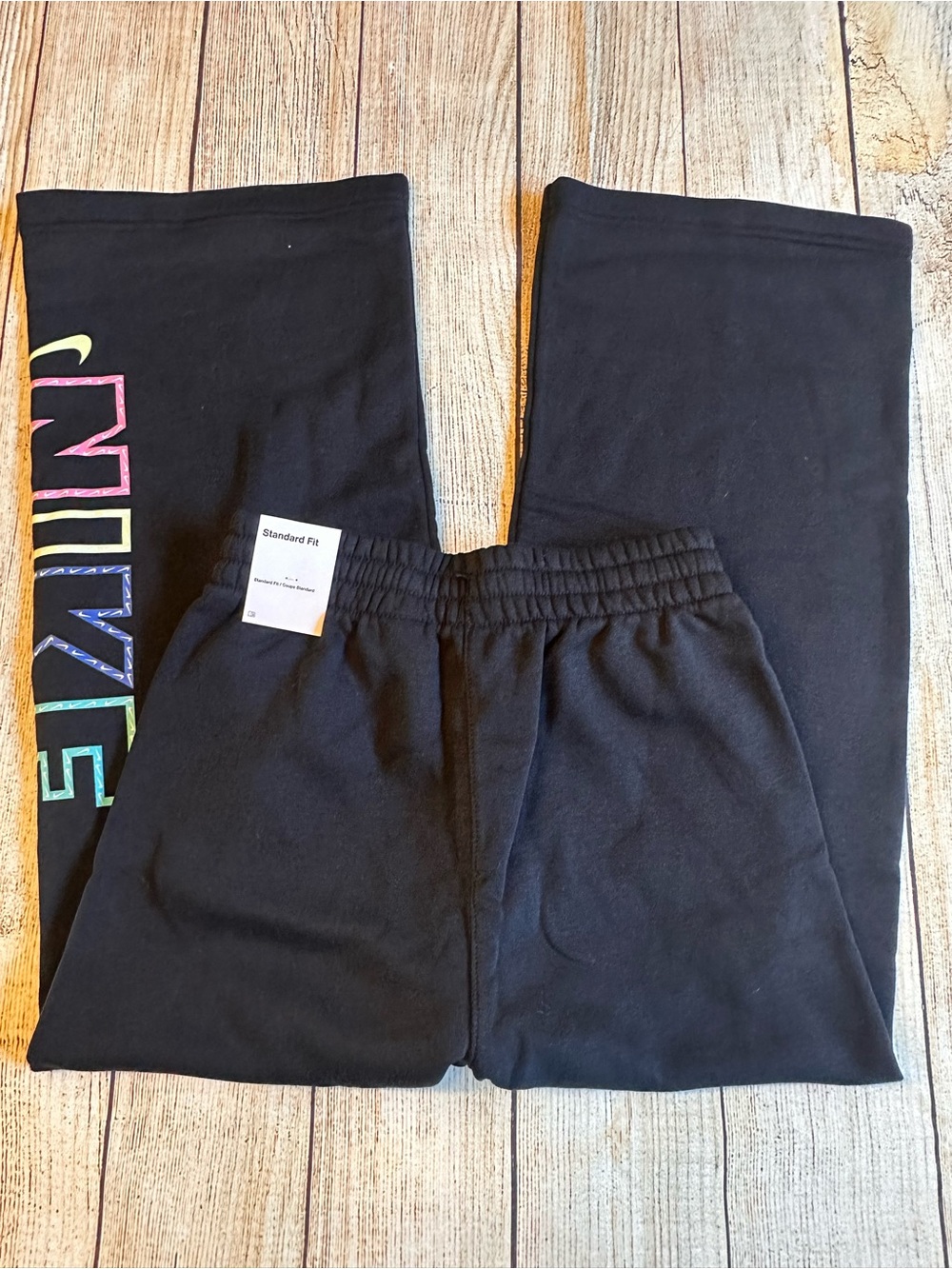 NWT Nike Kids Club Fleece Wide Leg Pants Black Logo Youth M - Picture 3 of 4